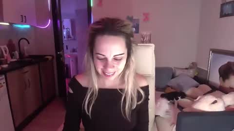 Snapshot of lady_smile69 chatting on November 2025 04:45:02 AM lady_smile69 online show from November 2025 04:45:02 AM