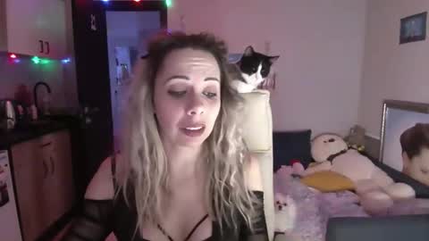 lady_smile69 online show from January 2026 04:00:01 PM