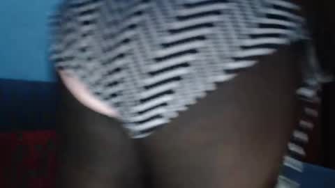 Snapshot of lady_twerky chatting on December 2024 04:17:01 PM Maya online show from December 2024 04:17:01 PM