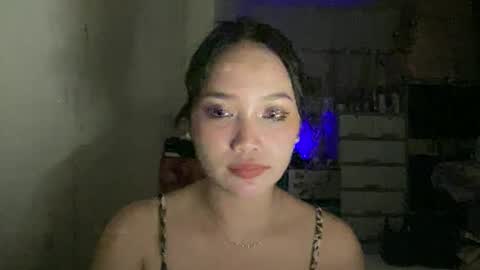 Snapshot of lady_yuki chatting on September 2025 02:43:01 PM yuki hermosa online show from September 2025 02:43:01 PM
