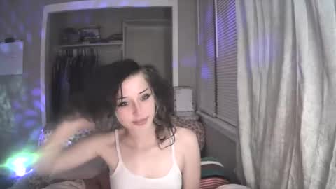 hugbug online show from December 2024 03:51:02 AM