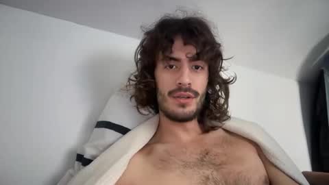 Snapshot of ladycan_tfeeling chatting on October 2025 06:45:01 AM ladycan_tfeeling online show from October 2025 06:45:01 AM