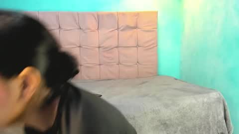 Snapshot of ladyclaudia1 chatting on January 2025 12:43:02 AM Katalina y adrian online show from January 2025 12:43:02 AM