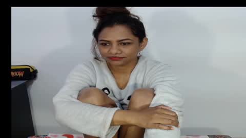 Snapshot of ladyhidden_ chatting on December 2025 05:40:02 PM lady online show from December 2025 05:40:02 PM