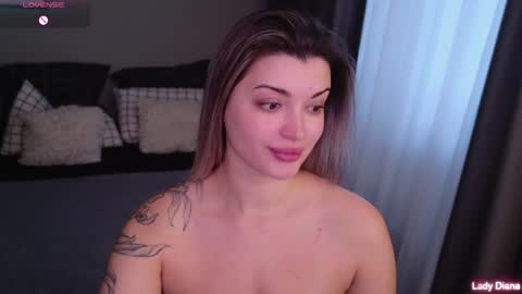 ladylancaster online show from December 2025 07:13:02 AM