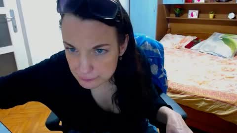 LadyLHoty online show from June 2026 12:28:02 AM