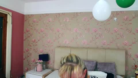 ladymariahx online show from February 2025 01:46:02 AM