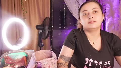 Lady  online show from March 2026 03:21:02 AM