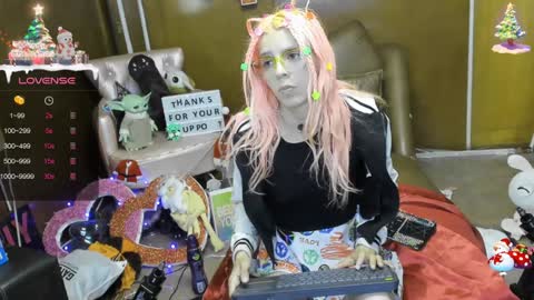 Skinnygirl online show from January 2025 01:28:01 AM