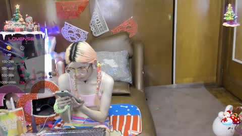 Skinnygirl online show from February 2025 04:14:02 AM