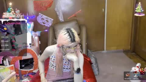 Skinnygirl online show from March 2025 10:52:02 PM