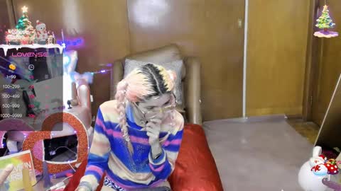 Skinnygirl online show from March 2025 01:01:02 AM