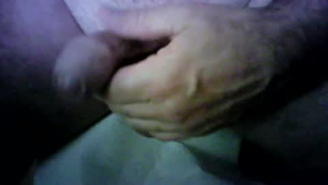 Laguiol online show from August 2026 06:32:01 PM
