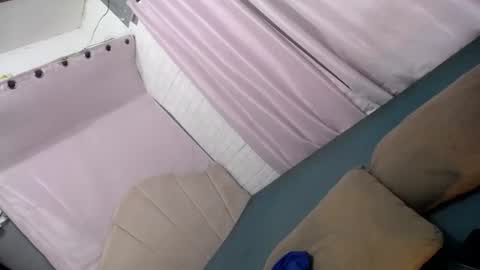 MANIKA online show from April 2026 07:58:01 PM