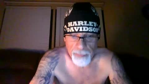 laidbackluxury online show from May 2026 04:07:02 AM