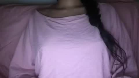 Snapshot of lailayousef chatting on January 2025 01:10:01 AM Laila Yousef online show from January 2025 01:10:01 AM