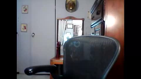 Carlosss online show from September 2025 04:14:02 AM