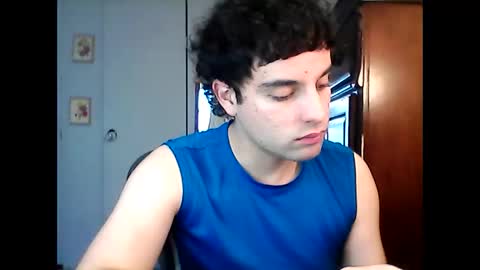 Carlosss online show from October 2025 11:48:01 PM