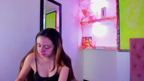 Lala clark online show from October 2025 12:20:01 PM