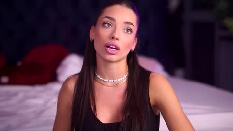 Snapshot of lalaroze chatting on November 2025 08:20:02 PM Lala online show from November 2025 08:20:02 PM