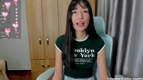 Lisa  online show from November 2025 05:04:02 PM