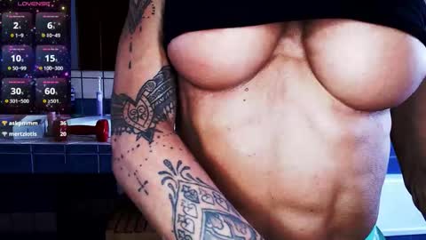 Snapshot of lalolaonly chatting on September 2025 05:14:02 PM Lola online show from September 2025 05:14:02 PM