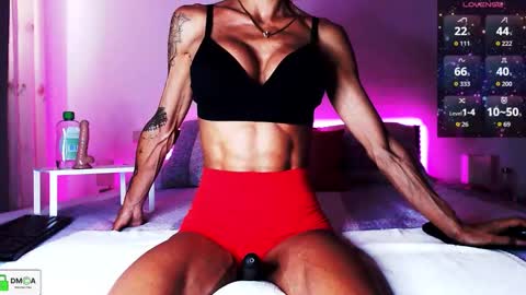 Snapshot of lalolaonly chatting on September 2025 05:59:01 PM Lola online show from September 2025 05:59:01 PM