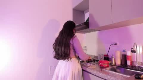 Snapshot of laly_cherry_ chatting on October 2025 02:06:02 PM Laura online show from October 2025 02:06:02 PM