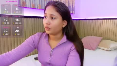 Snapshot of laly_cherry_ chatting on December 2025 12:53:02 PM Laura online show from December 2025 12:53:02 PM