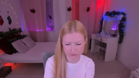 Snapshot of laly_peach chatting on January 2025 11:31:01 AM Laly online show from January 2025 11:31:01 AM