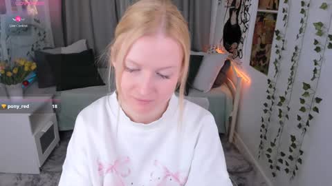 Snapshot of laly_peach chatting on January 2025 07:32:01 PM Laly online show from January 2025 07:32:01 PM