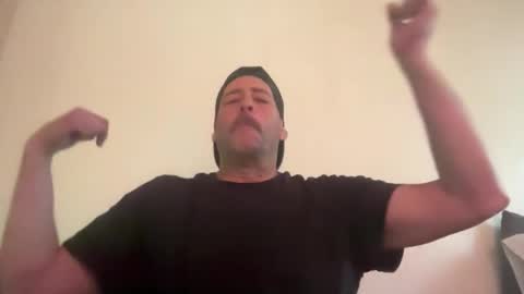 Snapshot of lampin1 chatting on November 2025 05:57:01 PM lampin1 online show from November 2025 05:57:01 PM