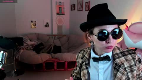 just call me Lana  and her security online show from December 2024 08:34:01 AM