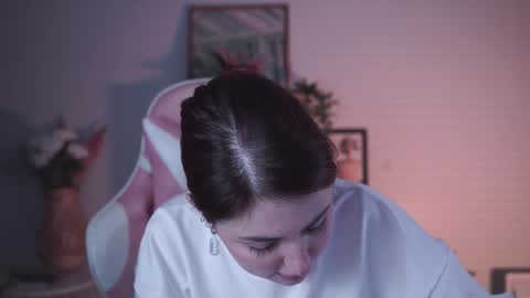 just call me Lana  and her security online show from December 2024 08:50:01 PM