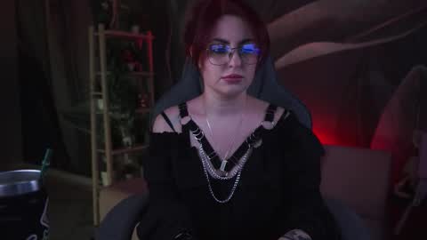 just call me Lana  and her security online show from October 2025 06:56:02 AM