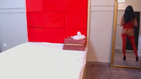 Snapshot of lana_banner chatting on November 2025 06:24:01 AM LanaBanner online show from November 2025 06:24:01 AM