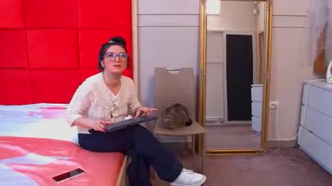 LanaBanner online show from March 2026 05:33:02 AM