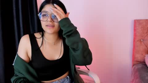 Snapshot of lana_dol chatting on January 2025 06:10:02 PM ... . . ... online show from January 2025 06:10:02 PM