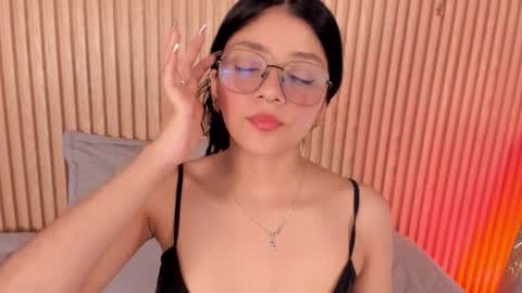 Snapshot of lana_dol chatting on December 2025 01:38:02 PM ... . . ... online show from December 2025 01:38:02 PM