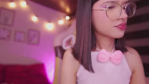 Lana online show from November 2025 03:17:01 AM