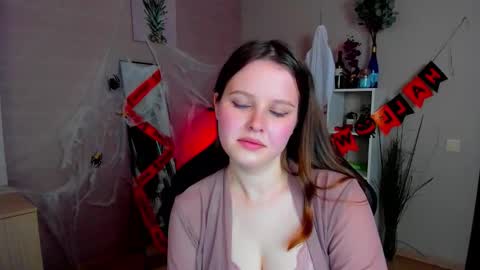 Snapshot of lana_moon__ chatting on October 2025 08:40:01 AM Lana online show from October 2025 08:40:01 AM