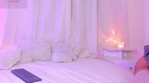 INDEPENDENT MODEL online show from June 2026 01:43:02 AM