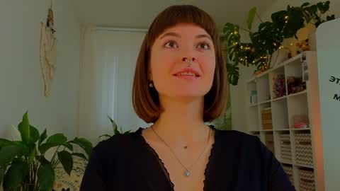 Lana online show from February 2025 08:26:02 AM