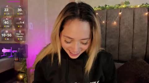 Lana online show from February 2026 05:22:02 AM