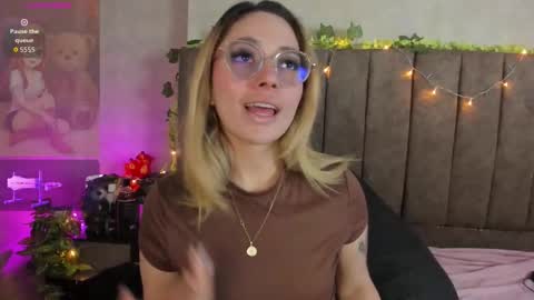 Lana online show from March 2026 07:15:01 AM