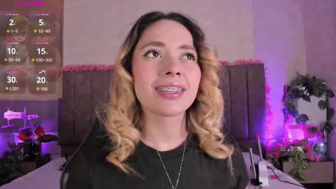 Snapshot of lanaamills chatting on June 2026 04:50:02 AM Lana online show from June 2026 04:50:02 AM
