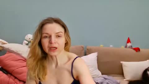 Lana online show from March 2026 11:59:01 AM