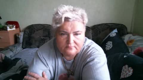 lanacat555 online show from December 2025 12:02:02 PM