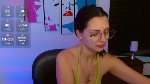 Alana Garcia  online show from November 2025 11:43:02 AM