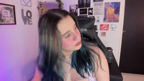 Snapshot of lanaherondale_ chatting on November 2025 11:59:01 PM lanaherondale_ online show from November 2025 11:59:01 PM